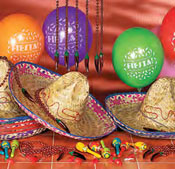 pinatas, sombreros, maracas, fiesta